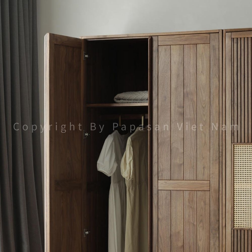 238 Tủ Quần Áo – TQA05