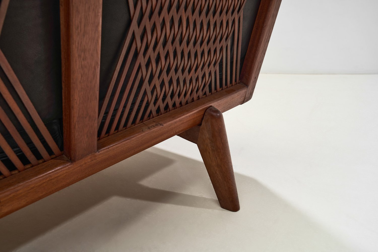 DSC02075+Details SOFA – SF16