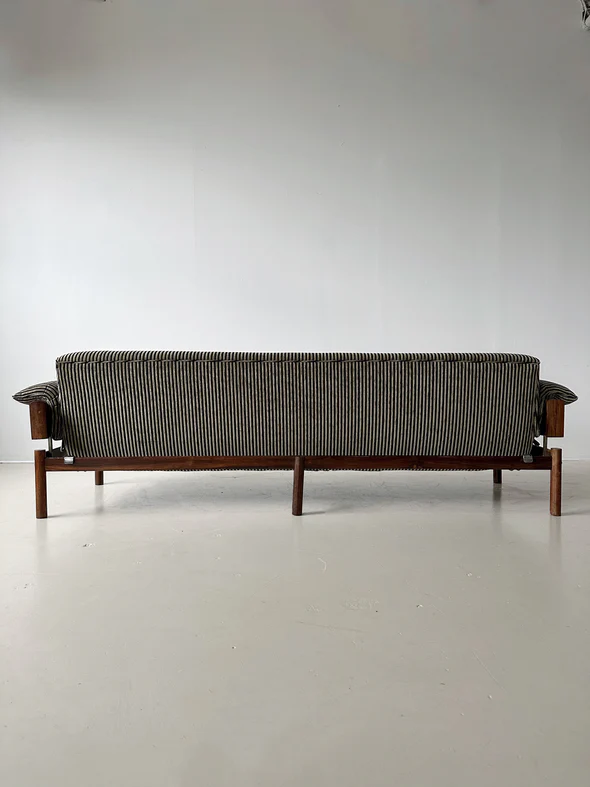 sf64 (4) Sofa – SF64